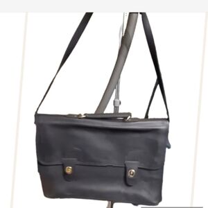 Black Leather turnkey briefcase NEW‎